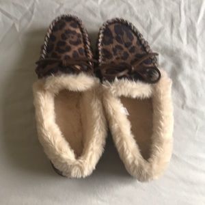 NWOT J Crew Slippers.